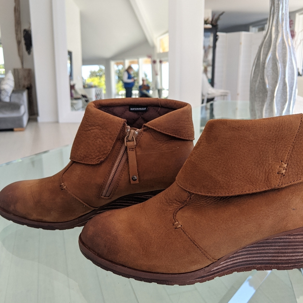 Wedge Bootie - Picture 6 of 9